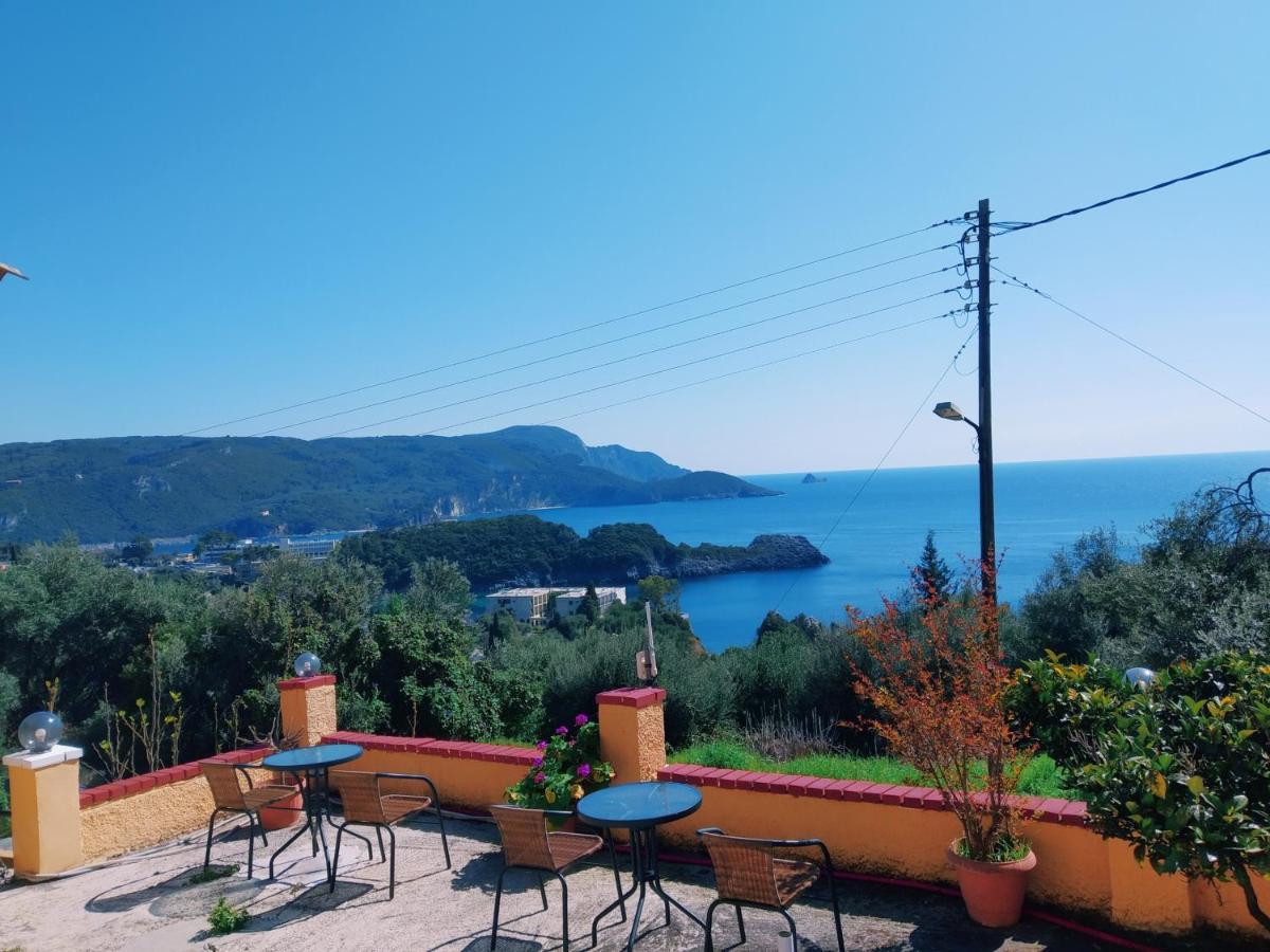 Vassilis Apartments Palaiokastritsa Esterno foto