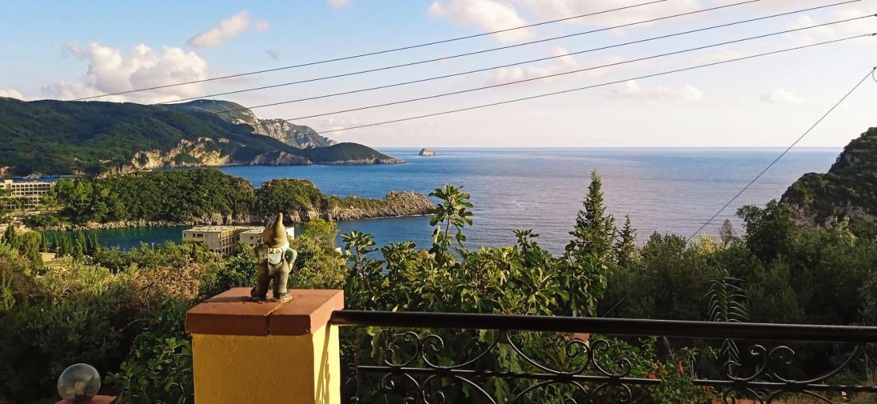 Vassilis Apartments Palaiokastritsa Esterno foto