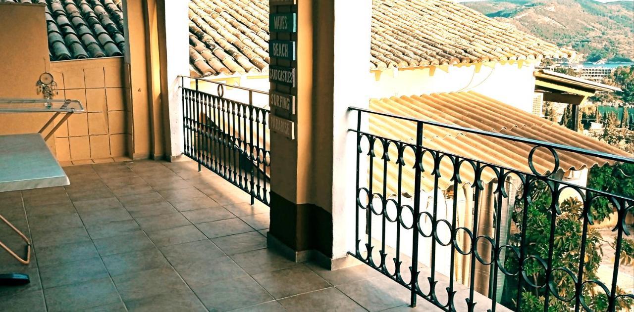 Vassilis Apartments Palaiokastritsa Esterno foto