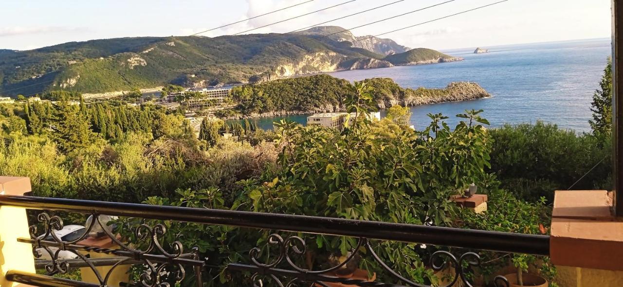 Vassilis Apartments Palaiokastritsa Esterno foto