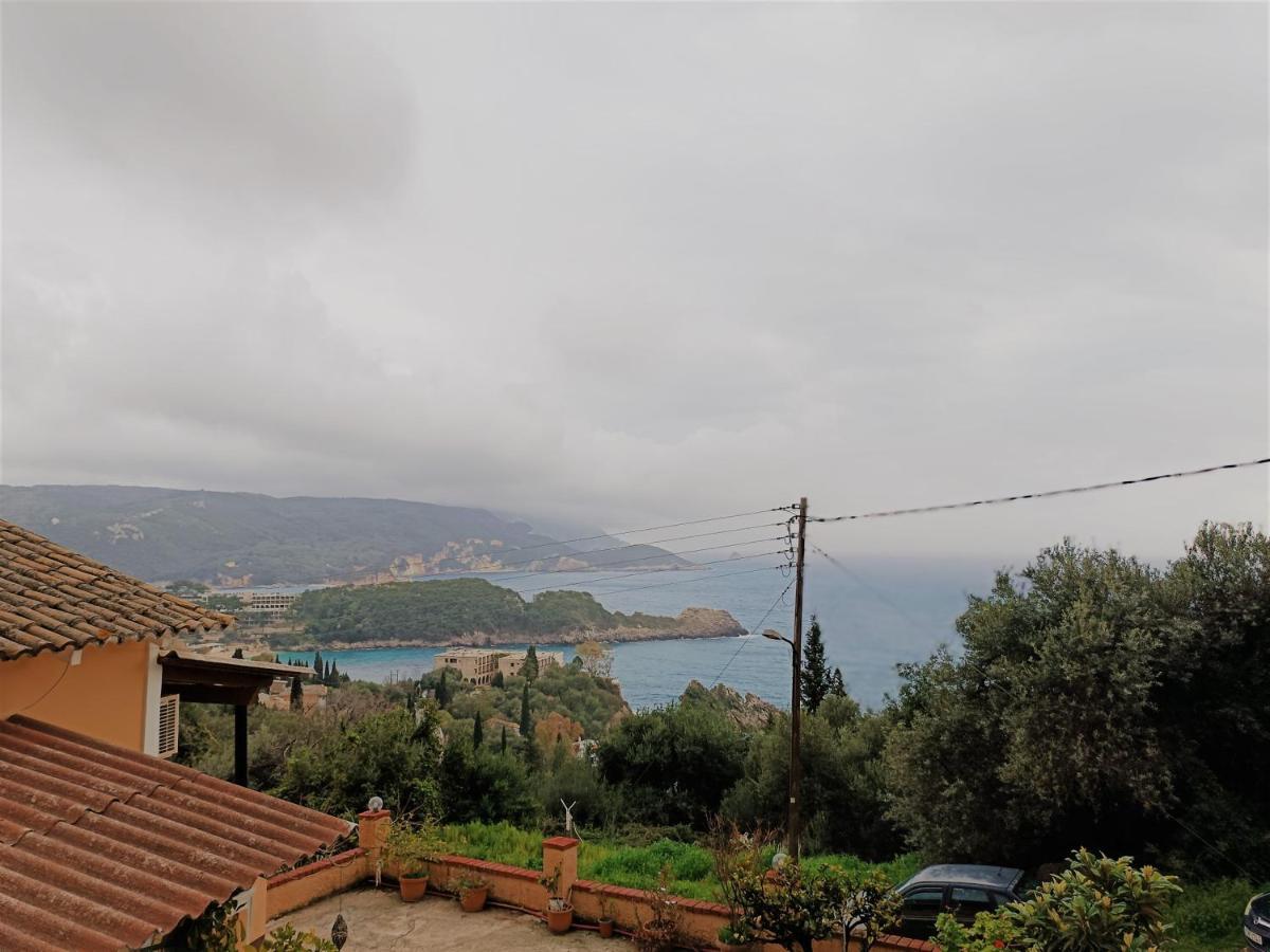 Vassilis Apartments Palaiokastritsa Esterno foto