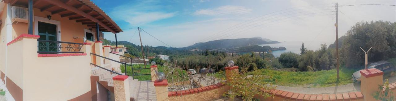 Vassilis Apartments Palaiokastritsa Esterno foto