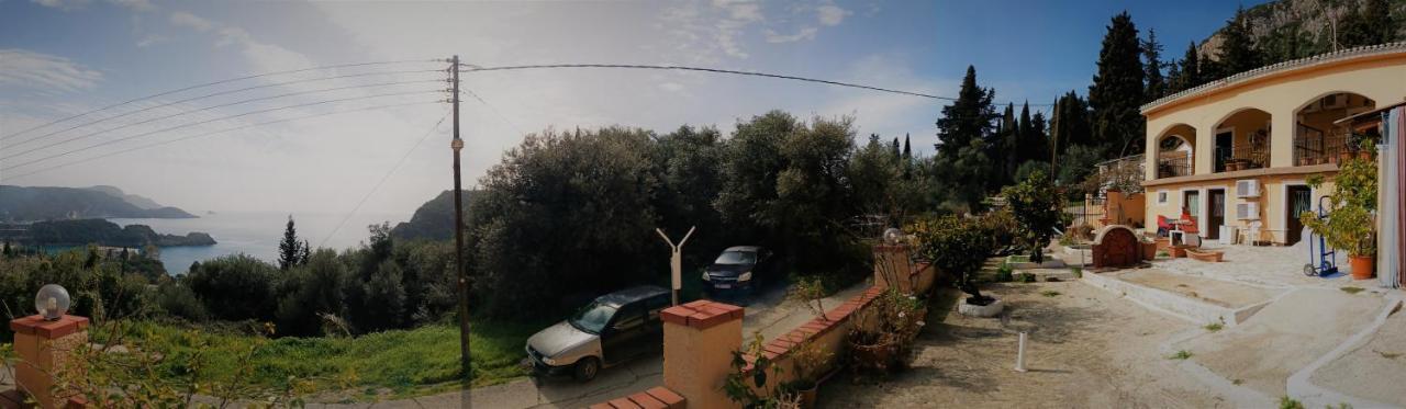 Vassilis Apartments Palaiokastritsa Esterno foto